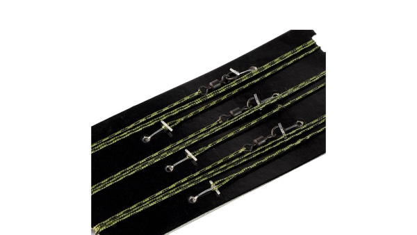 Готовый монтаж  EastShark Leadcore & swivel rings 35lb 013 3шт1