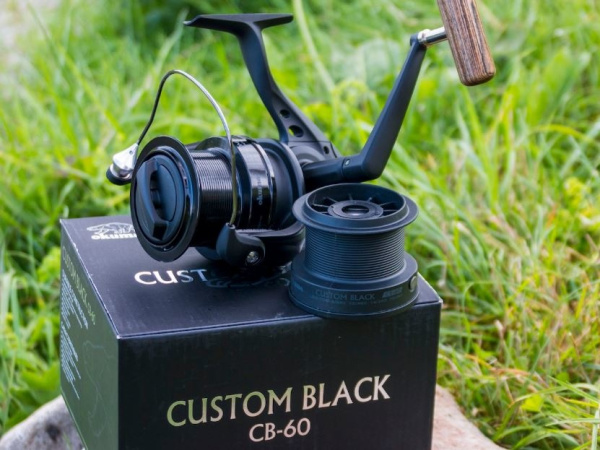 okuma_custom_black_2